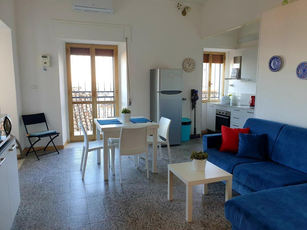 2 Bed Apartment In The Historical Center Pizzo Pizzo  Exterior photo